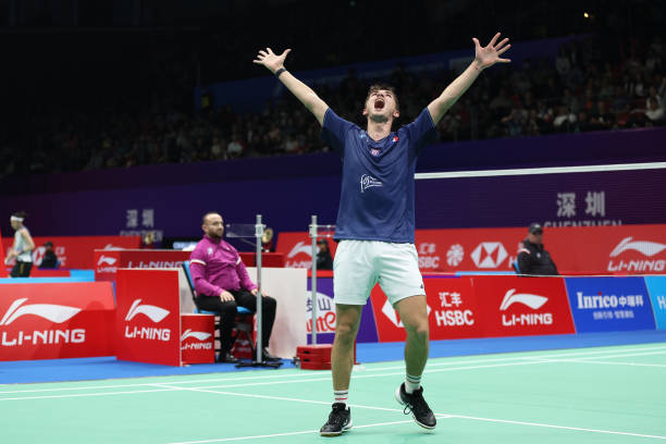 羽毛球雙打發球輪換規則：誰先發球？如何換位？