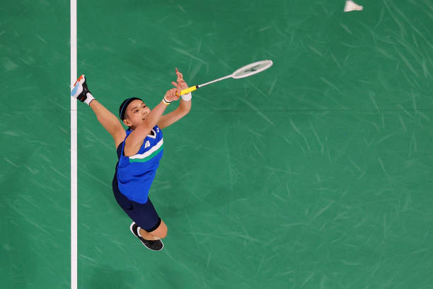 羽毛球單打必看！職業選手的極限救球與絕殺瞬間！