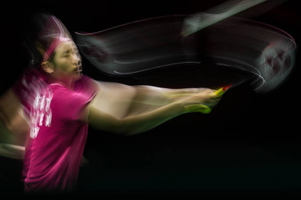 羽毛球單打VS網球單打，哪個更累？知乎運動員親測對比