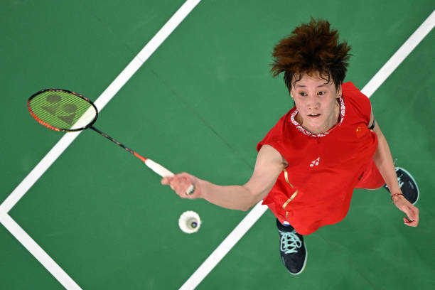 耐打型羽毛球拍盤點：再也不怕斷線斷拍了！