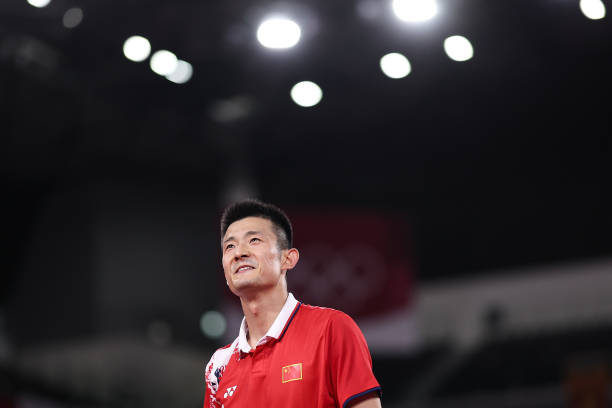 知乎熱議：尤尼克斯VS李寧，哪款羽毛球拍更值得買？