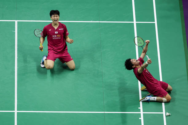 從材質到手感：女生羽毛球拍選購避坑指南