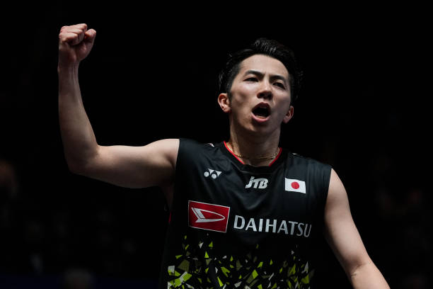 羽毛球場地尺寸指南：單打與雙打的邊線距離對比