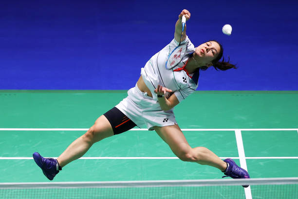 羽毛球正手發球技巧大公開 | 讓你發球又穩又準