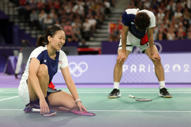 進攻型VS防守型：紅雙喜羽毛球拍選購技巧