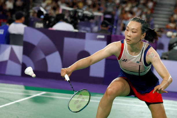 羽毛球場劃線費用詳解：按麵積算還是按場次算更劃算？