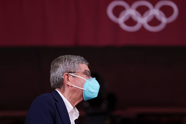 羽毛球拍重量解析：5U和6U的區別與適用場景