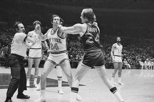 籃球位置對比：大前鋒和小前鋒誰更關鍵？