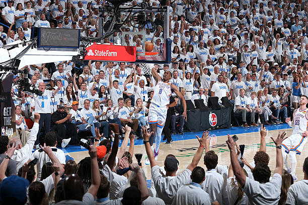 亞冠杯籃球賽精彩對決：完整比賽回放與精彩集錦