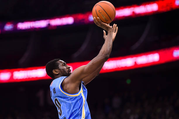 黃榮傑的街舞籃球之路：挑戰與突破的精彩瞬間