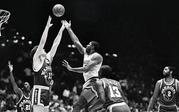 如何合理規劃籃球場項目預算