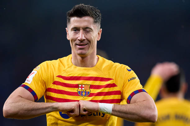 裏爾轉會市場操作：引援策略與財政平衡分析