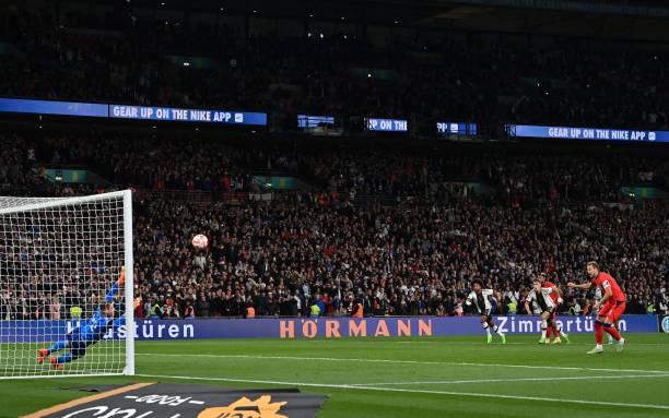 （關注俱樂部的青年人才培養和未來）