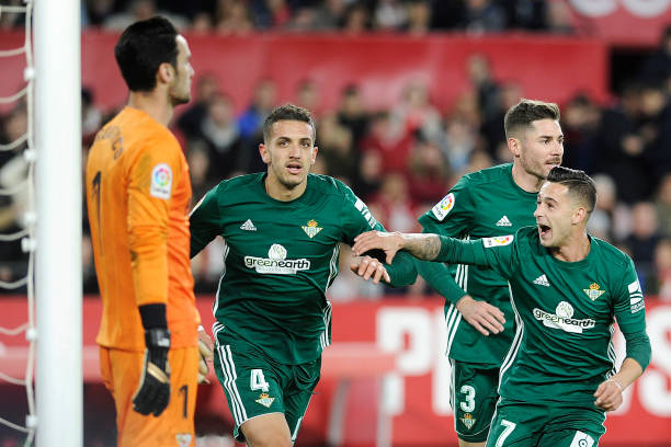 詳解足球比賽傷停補時規則與進球有效性