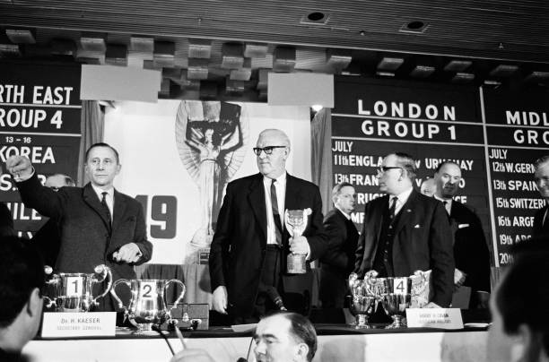 弗裏克執教首賽季即奪歐冠，拜仁完成三冠王偉業