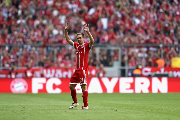 裁判組內訌？為什麽邊裁和主裁有時會做出不同判罰