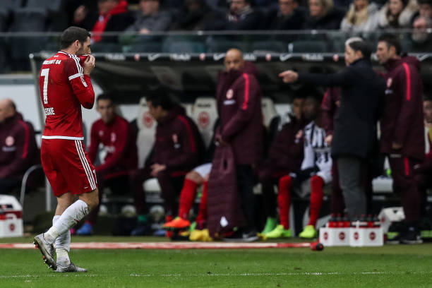 附加賽比分速遞：誰將搭上歐冠正賽末班車？