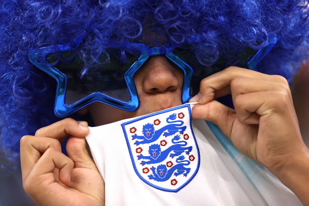 從不同角度解讀馬拉多納“上帝之手”：文化、體育與民族情緒