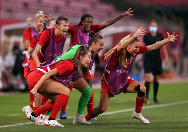 CCTV5、PP體育今晚足球直播安排全解析