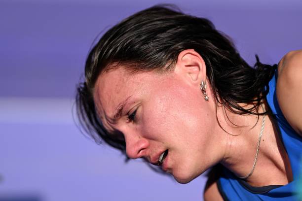 高難度魚躍式跳水集錦，看得心驚肉跳！