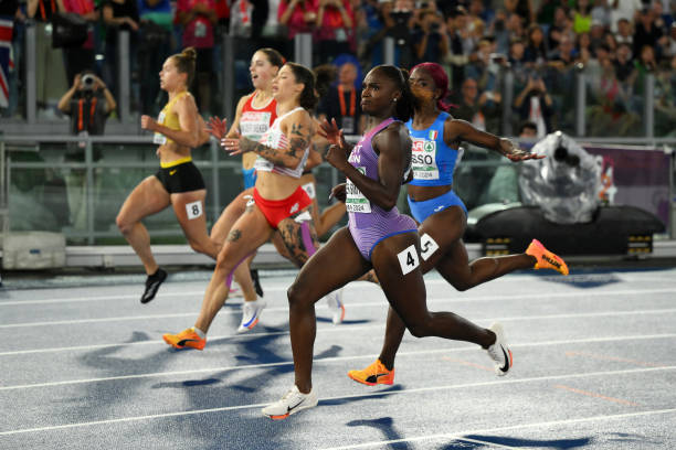 田徑項目的特點分析及其社會價值探討