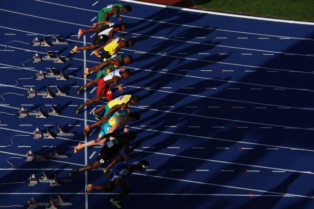 立定跳遠收腿時機把握：什麽時候收腿最合適？