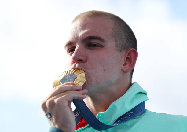 繪畫小技巧：如何畫出逼真的遊泳圈