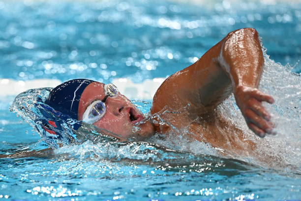 蛙泳口訣四句話，遊泳入門必備口訣