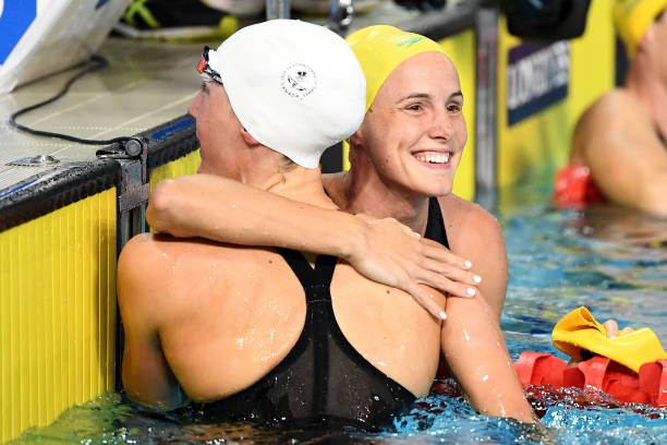 花樣遊泳小選手必學：幼兒基礎動作姿勢一覽