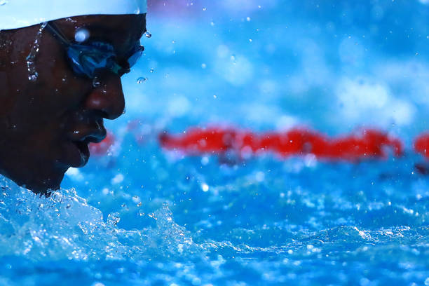 為什麽說50歲是學遊泳的好時機？看完你就明白了