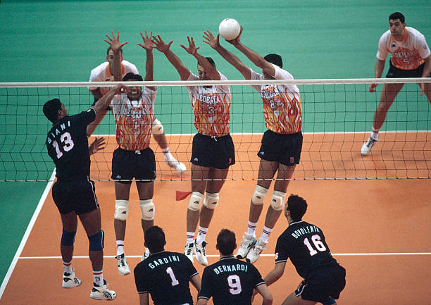 氣排球與排球的器材差異：球、網高與場地尺寸詳解