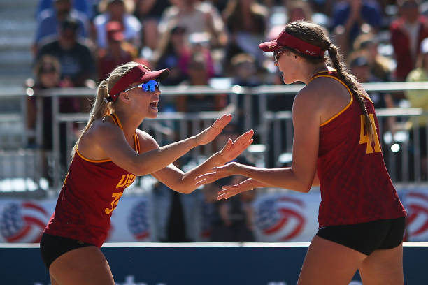 排球墊球發力技巧：如何用身體帶動手臂完成穩定擊球