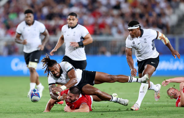 米盧帶領中國男足首次闖入世界杯，是哪一年？