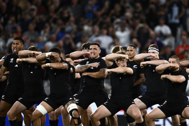 米盧與中國足球：世界杯小組賽的突破與遺憾