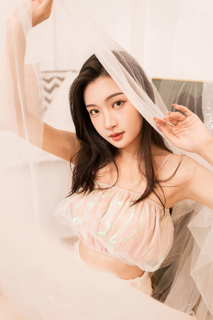 中文字幕亚洲一区二区VA在线