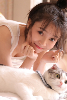 老公叫我喊闺蜜来家里吃饭