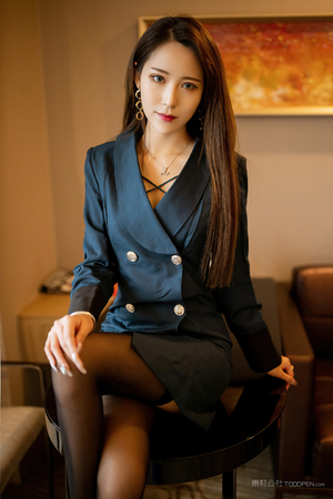 女孩发育图片(真人)