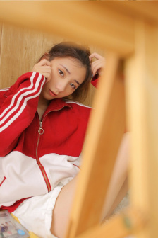 学生老师办公室接吻电视剧